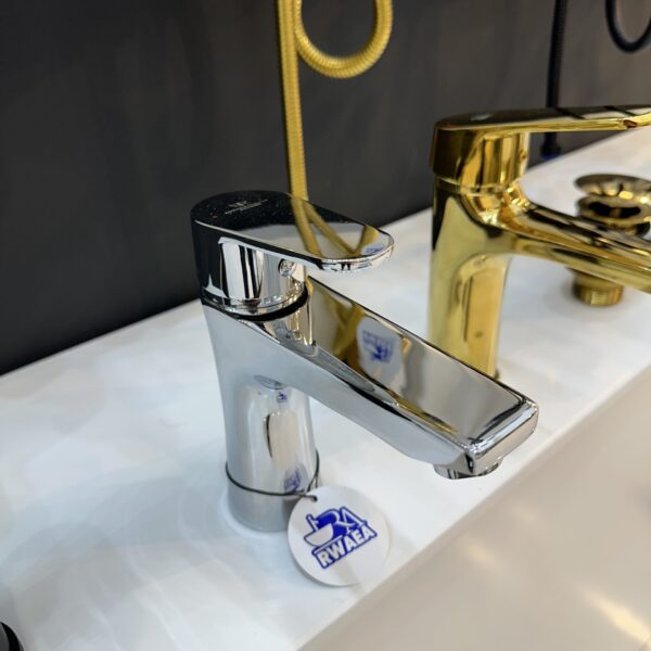 خلاط مغسلة كروم المانى