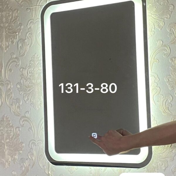 مرايا تاتش مستطيل 60*80 مع الاضاءه